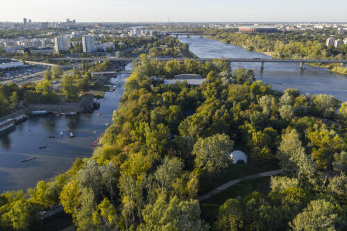 Panorama Portu Czerniakowskiego, Wisła, zieleń, łódki